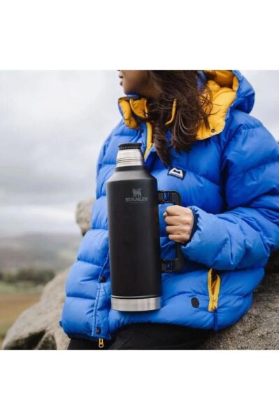 Stanley Klasik Vakumlu 2.3 Litre Çelik Termos - Siyah