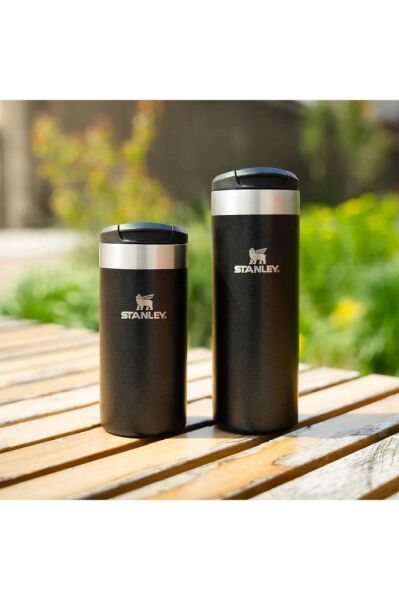 Stanley The AeroLight™ Transit Mug .35L / 12oz Black Metallic